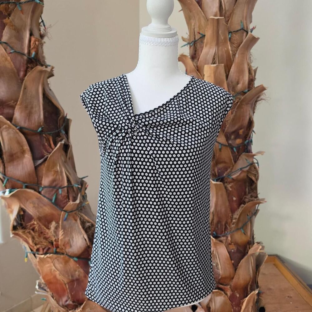 Ann-taylor Women's Black and White Blouse